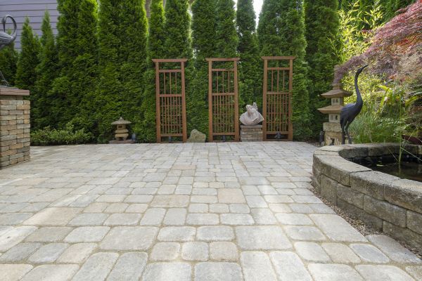 Backyard Hardscape Service in Edmonds